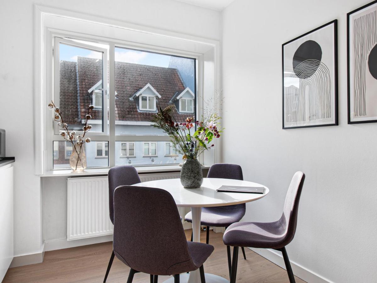 Sanders Fjord - Inviting One-Bedroom Apartment In Center Of Roskilde Exterior photo